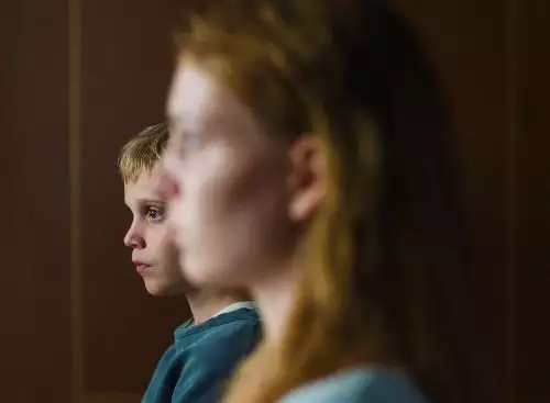 AFamily_134332625777613810_big-cine_deskt.webp