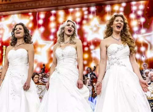 AndrC3A9Rieus2026ChristmasConcertLetItSnow_134368857778433593_big-cine_deskt.webp