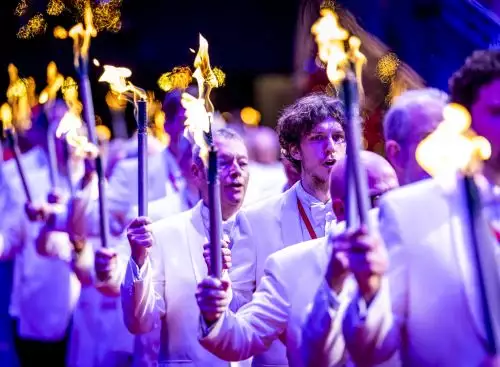 AndrC3A9Rieus2026ChristmasConcertLetItSnow_134368857849824221_big-cine_deskt.webp