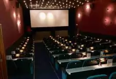 IMG_0328-cine_deskt.webp